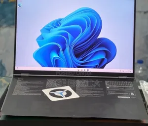 New Laptop Lenovo Legion 9 32GB AMD Ryzen 9 SSD 512GB