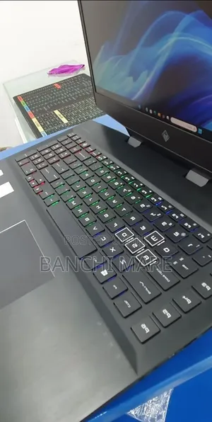 New Laptop HP Omen 17 16GB Intel Core i7 SSD 512GB