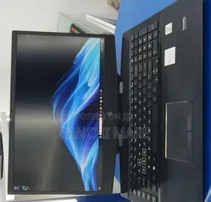 New Laptop HP Omen 17 16GB Intel Core i7 SSD 512GB