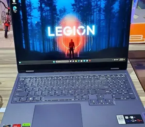 New Laptop Lenovo Legion 5 16GB AMD Ryzen 7 SSD 512GB
