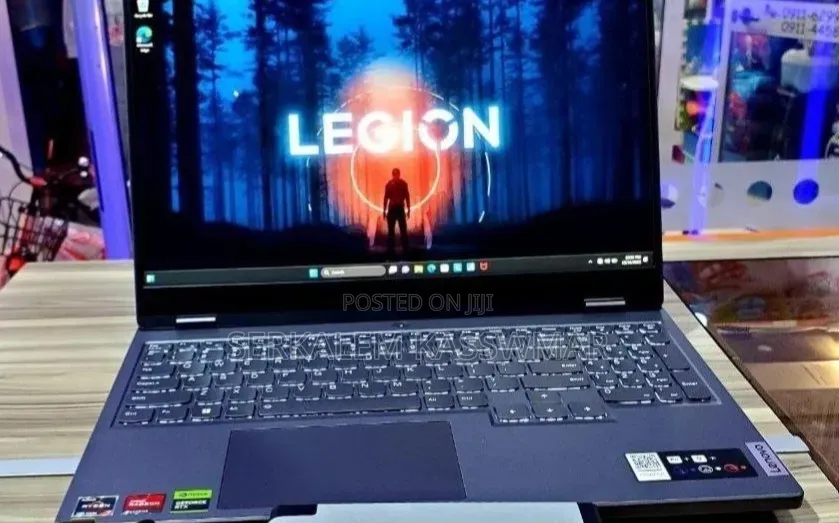 New Laptop Lenovo Legion 5 16GB AMD Ryzen 7 SSD 512GB