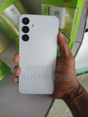 Samsung Galaxy A16 128 GB White