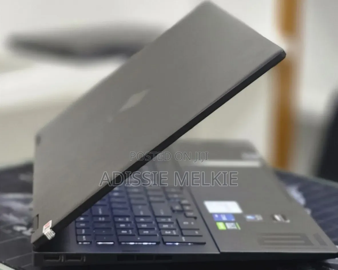New Laptop HP Omen 16 16GB Intel Core i9 SSD 512GB