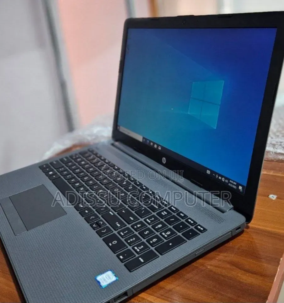 New Laptop HP Stream Notebook 8GB Intel Core i7 SSD 1T