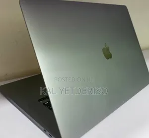 New Laptop Apple MacBook Pro 2019 32GB Intel Core i9 SSD 512GB
