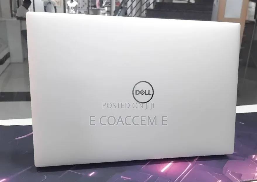 New Laptop Dell 16GB Intel Core i7 SSD 512GB