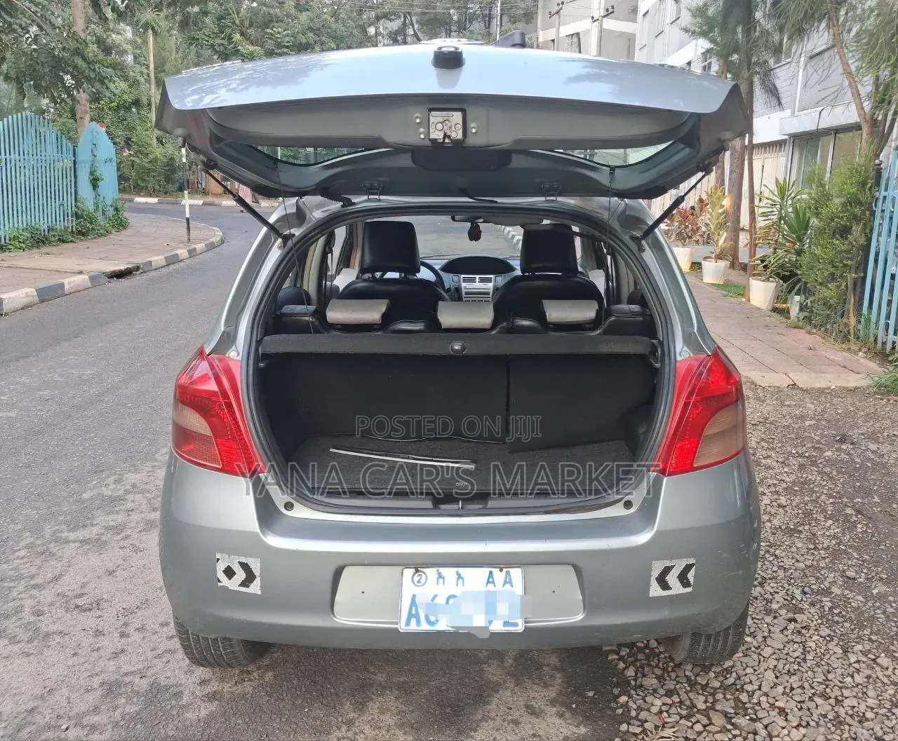 Toyota Yaris 2009 Gray