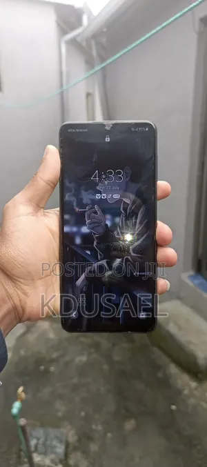 Samsung Galaxy A12 64 GB Black