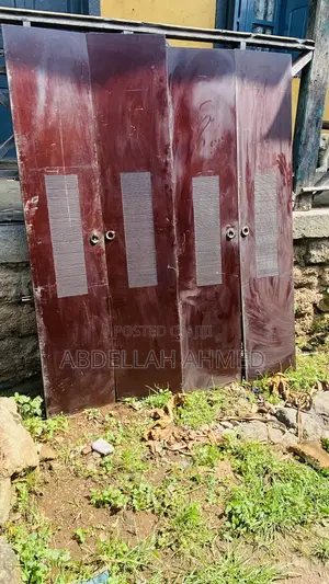 Wardrobe ቁምሳጥን