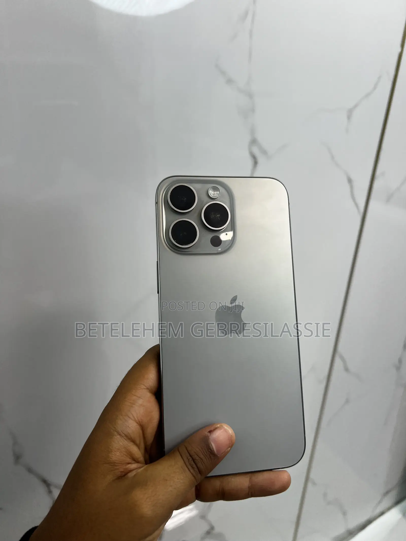 Apple iPhone 15 Pro Max 256 GB Gray