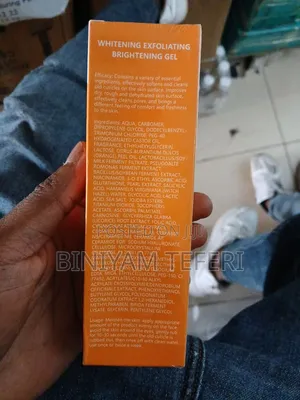 ORANGE Enzymes Exfoliating Brightening Gel