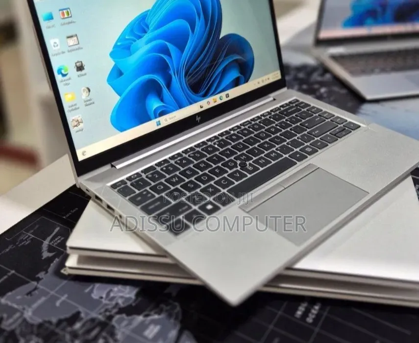 New Laptop HP EliteBook 845 G7 16GB AMD Ryzen 7 SSD 512GB