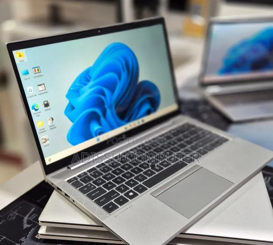 New Laptop HP EliteBook 845 G7 16GB AMD Ryzen 7 SSD 512GB