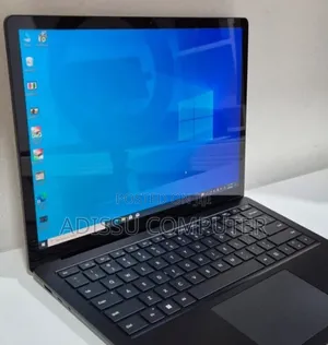 New Laptop Microsoft Surface 16GB Intel Core i7 SSD 512GB