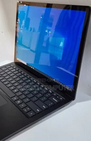 New Laptop Microsoft Surface 16GB Intel Core i7 SSD 512GB