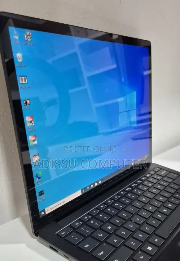 New Laptop Microsoft Surface 16GB Intel Core i7 SSD 512GB