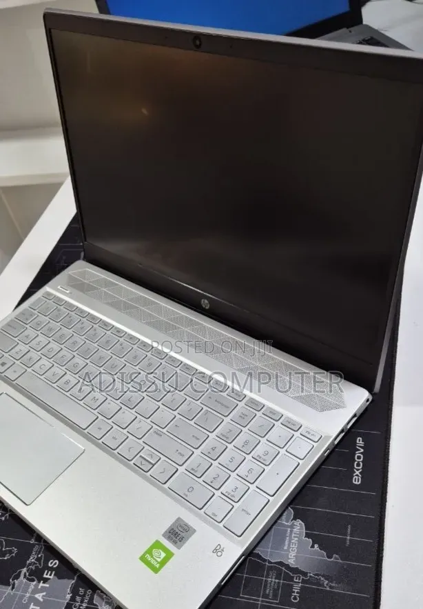 New Laptop HP Pavilion 15 8GB Intel Core i5 SSD 512GB
