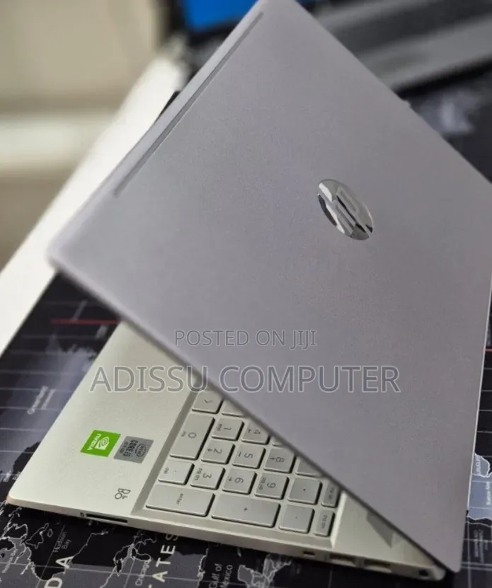 New Laptop HP Pavilion 15 8GB Intel Core i5 SSD 512GB