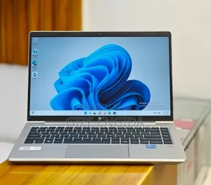 New Laptop HP EliteBook 840 G10 16GB Intel Core i7 SSD 1T
