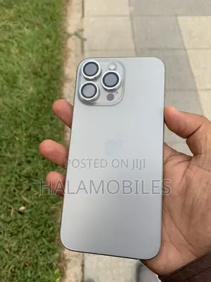 Apple iPhone 15 Pro Max 256 GB Silver