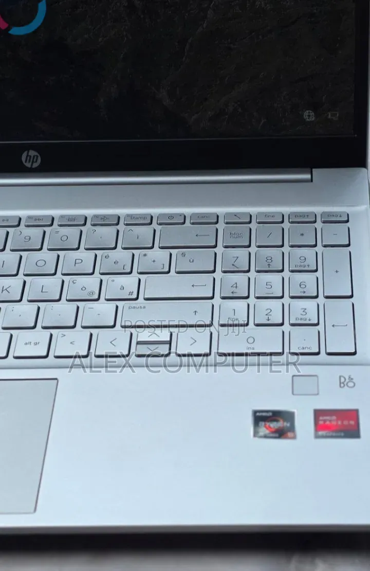 New Laptop HP Pavilion 15 16GB AMD Ryzen 5 SSD 512GB