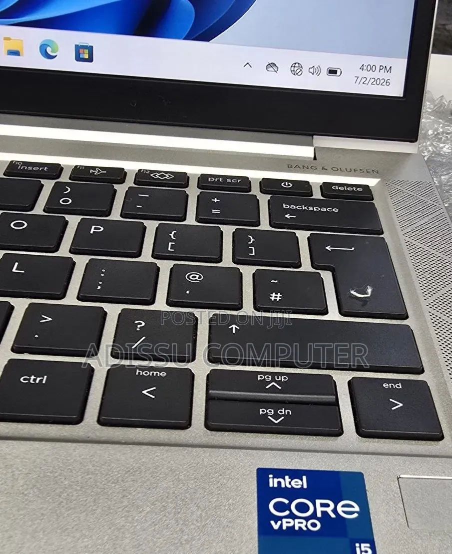 New Laptop HP EliteBook 830 G8 16GB Intel Core i5 SSD 512GB