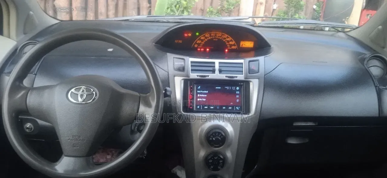 Toyota Yaris 2008 Silver