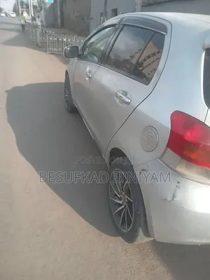 Toyota Yaris 2008 Silver