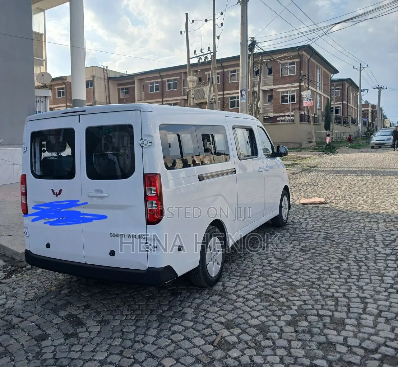 Wuling EV80 2025 White