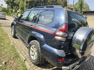 Toyota Land Cruiser 2007 Blue
