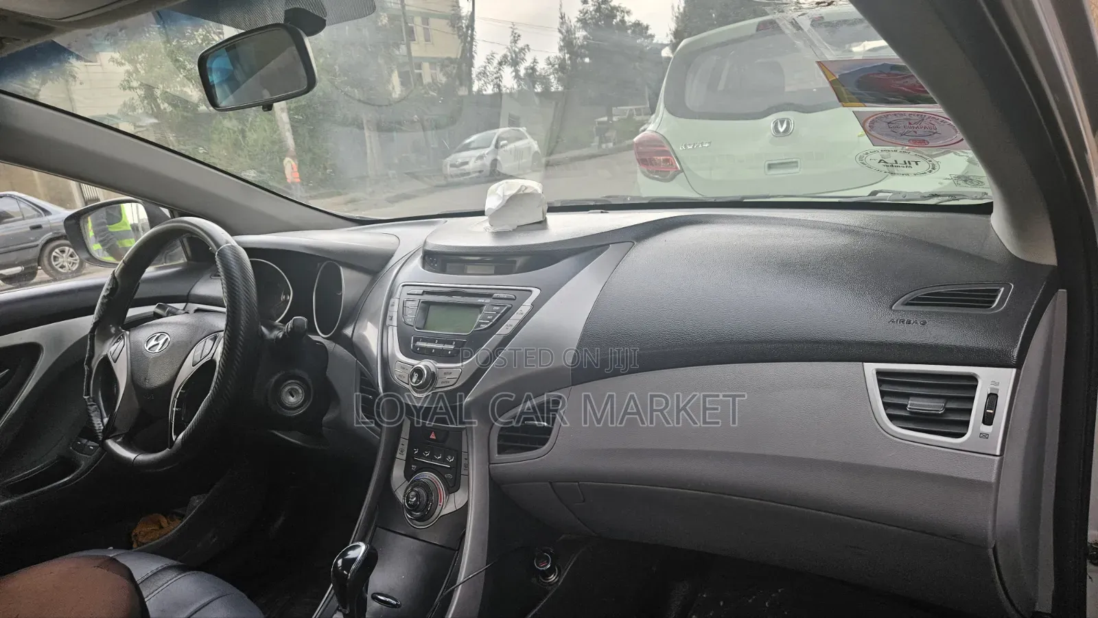 Hyundai Elantra 2013 Silver