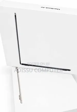 New Laptop Apple MacBook Air 2026 M5 16GB Apple M5 SSD 512GB