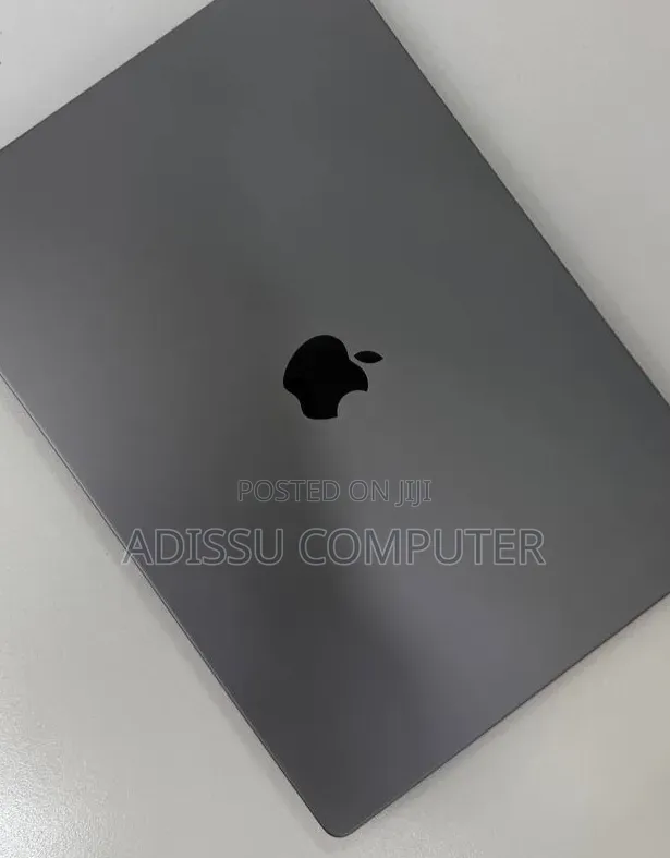 New Laptop Apple MacBook Pro 2021 M1 32GB Apple M1 SSD 1T
