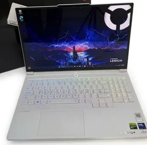 New Laptop Lenovo Lrgion 7i 32GB Intel Core Ultra 9 SSD 1T