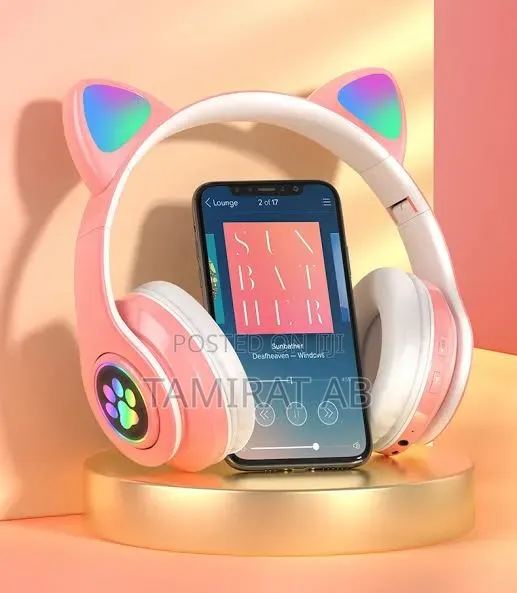 Cats Wireless Headphone With RGB Led Light, Microphone Tf Card Slot