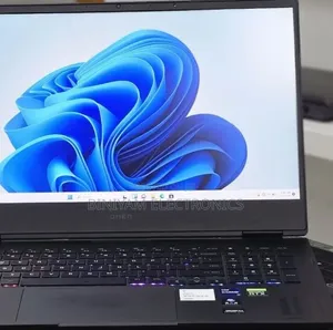 New Laptop HP Omen 16 16GB Intel Core i7 SSD 512GB