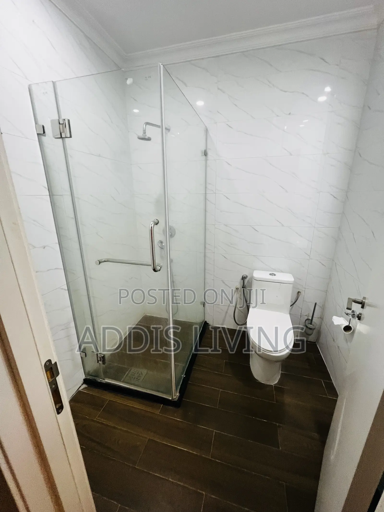 Furnished 2bdrm Apartment in Bole for rent