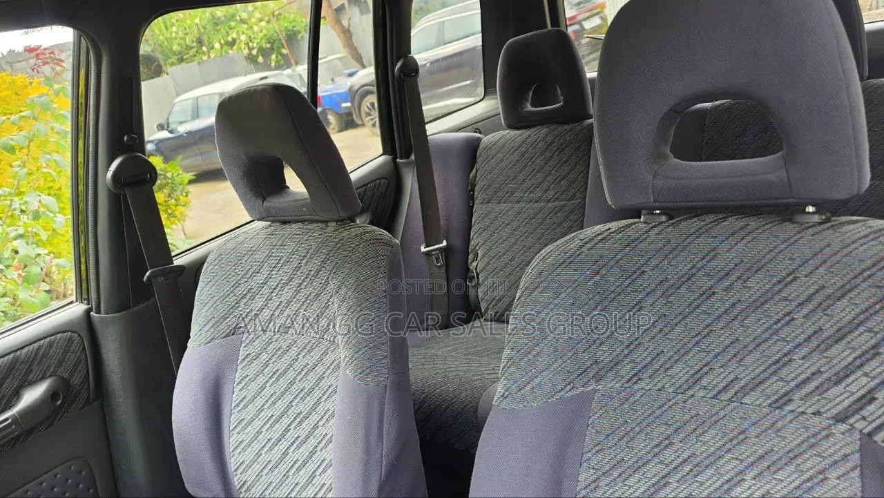Toyota RAV4 2000 Green