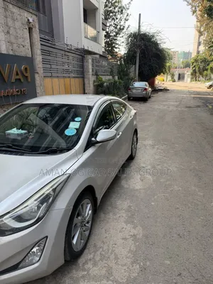 Hyundai Elantra 2015 Beige