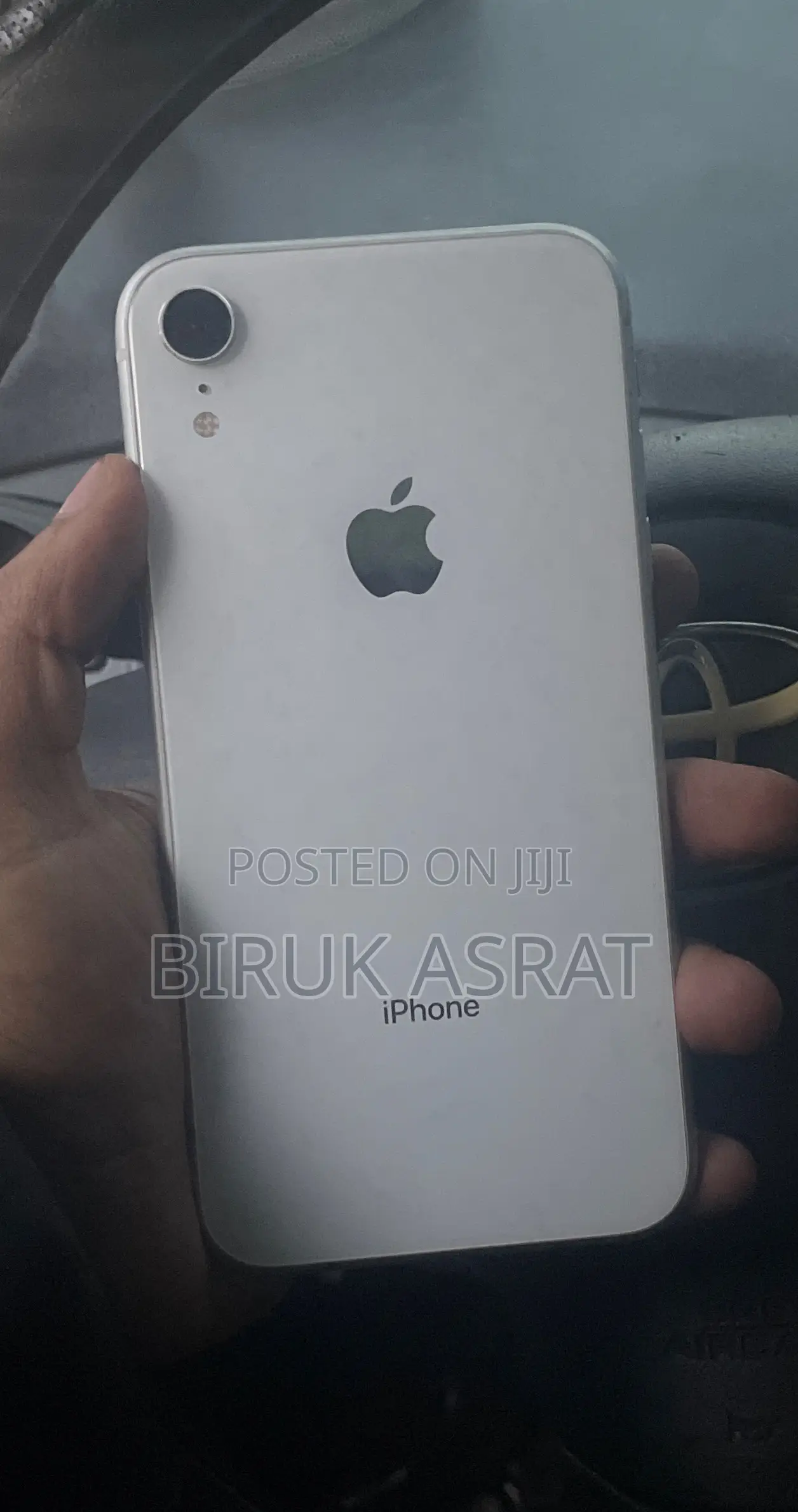 Apple iPhone XR 64 GB White