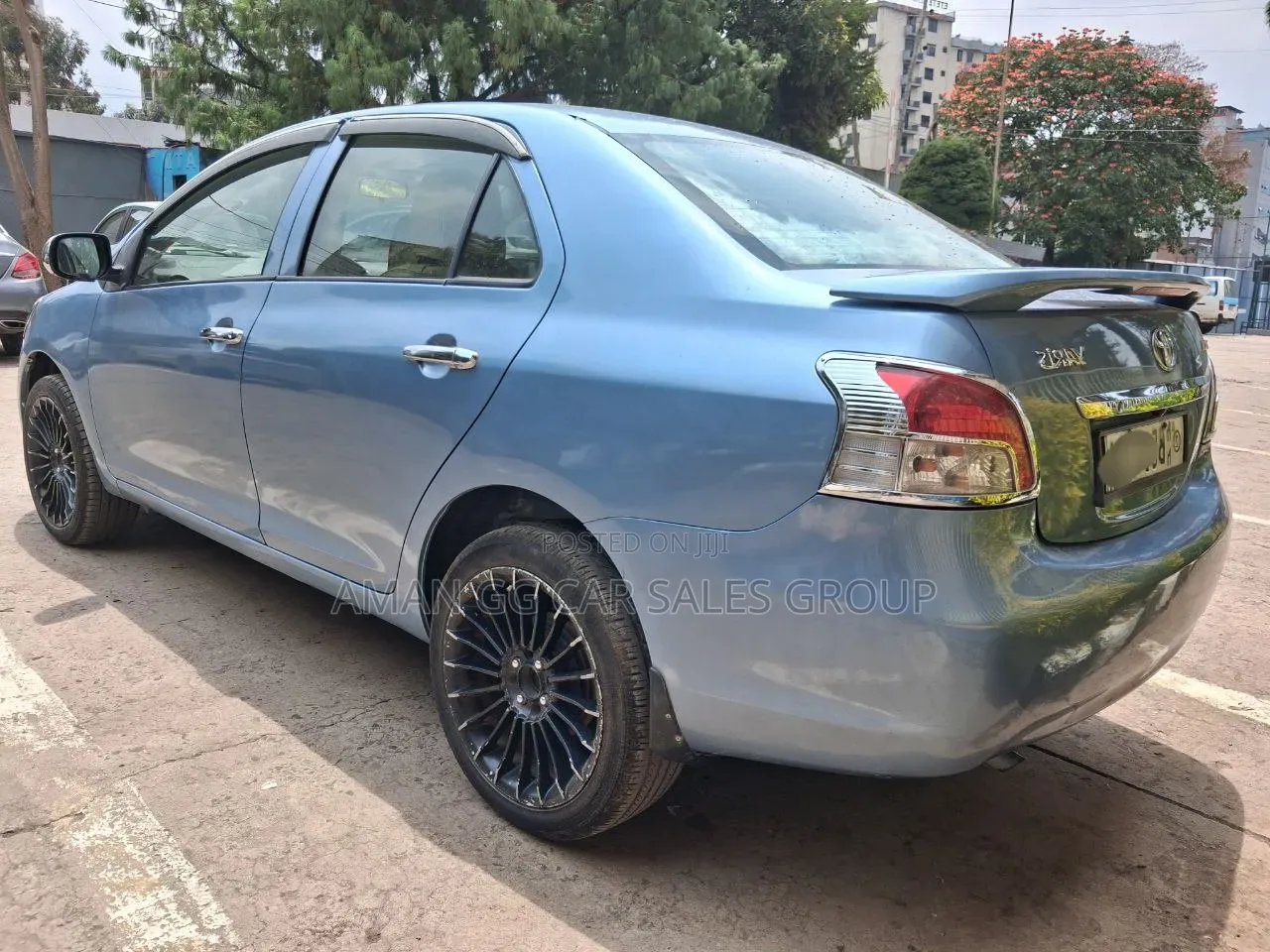 Toyota Yaris 2011 Blue