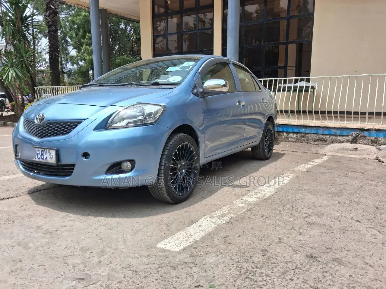 Toyota Yaris 2011 Blue