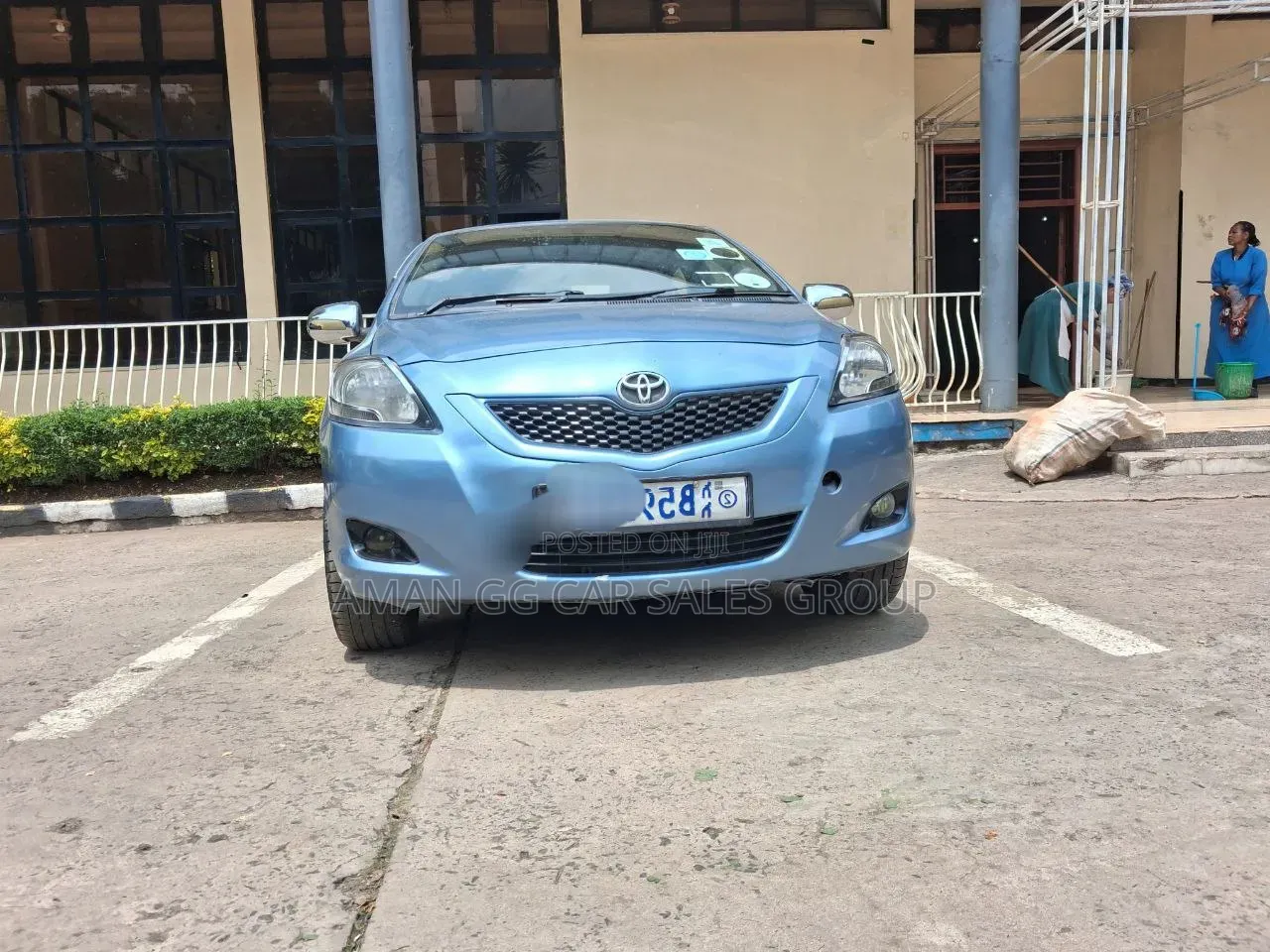 Toyota Yaris 2011 Blue