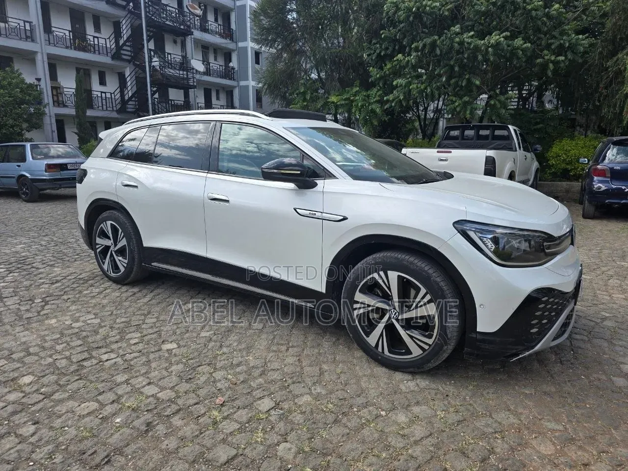 Volkswagen ID.6 2024 White