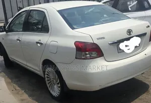Toyota Yaris 1.3 VVT-i 2008 White