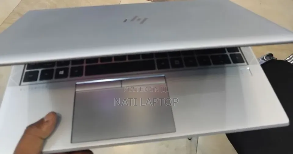 New Laptop HP EliteBook 840 G7 16GB Intel Core i5 SSD 512GB