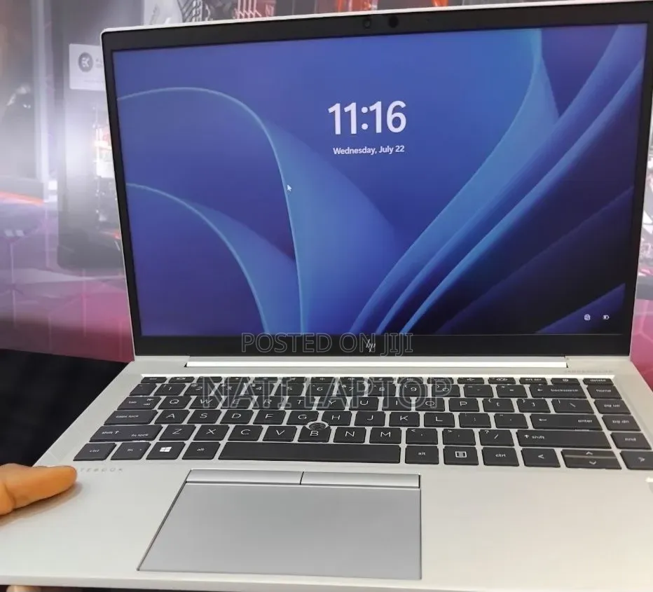 New Laptop HP EliteBook 840 G7 16GB Intel Core i5 SSD 512GB
