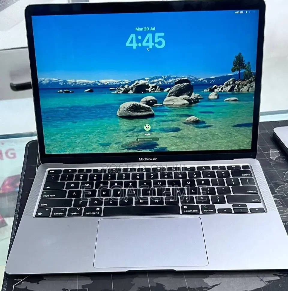 New Laptop Apple MacBook 16GB SSD 256GB