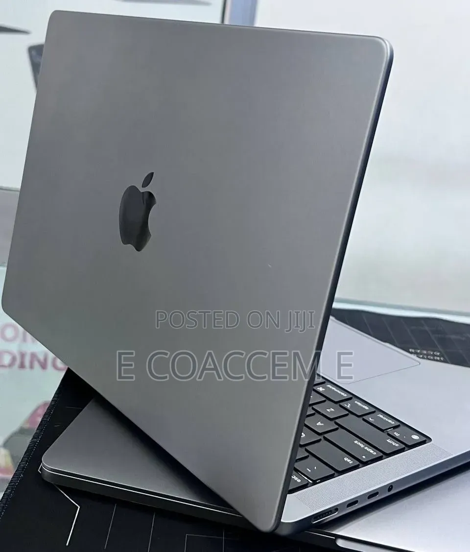 New Laptop Apple MacBook 16GB SSD 512GB