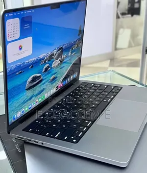 New Laptop Apple MacBook 16GB SSD 512GB